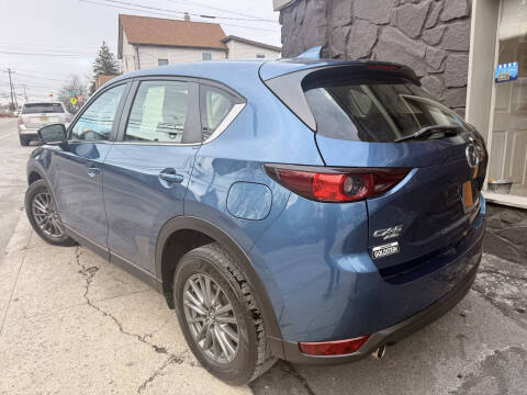 2017 Mazda CX-5 Sport