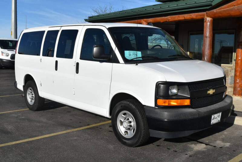 2017 Chevrolet Express LS 2500