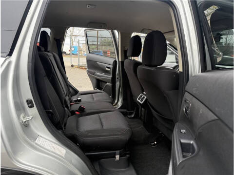 2020 Mitsubishi Outlander