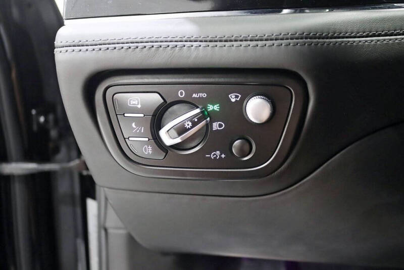 2019 Bentley Bentayga V8