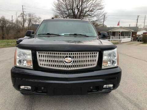 2004 Cadillac Escalade for sale at Lexington Auto Store in Lexington KY
