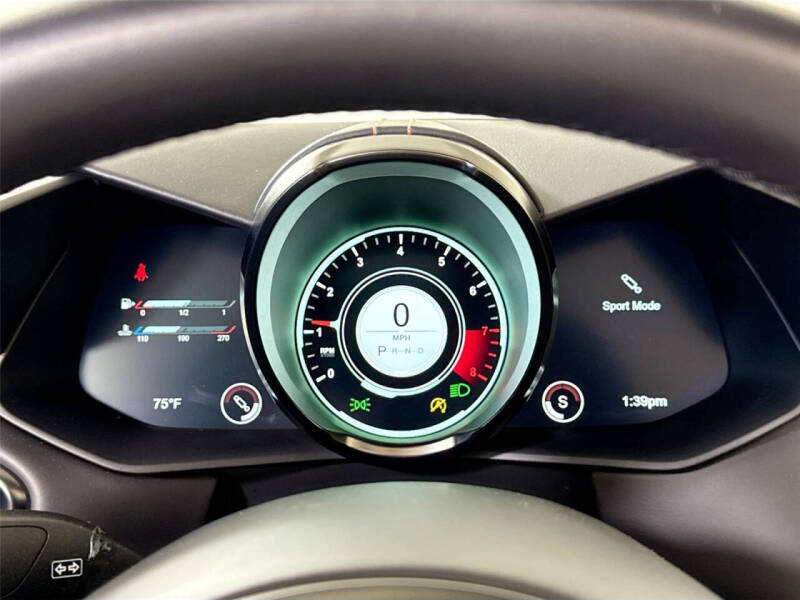 2022 Aston Martin Vantage