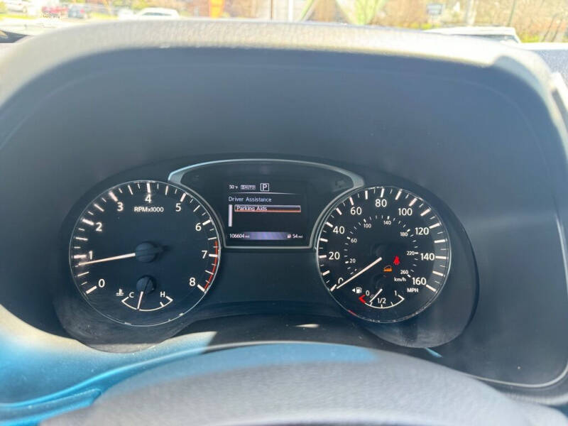 2016 Nissan Pathfinder S