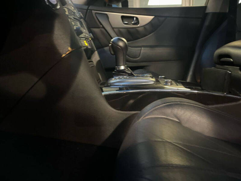 2011 Infiniti FX35