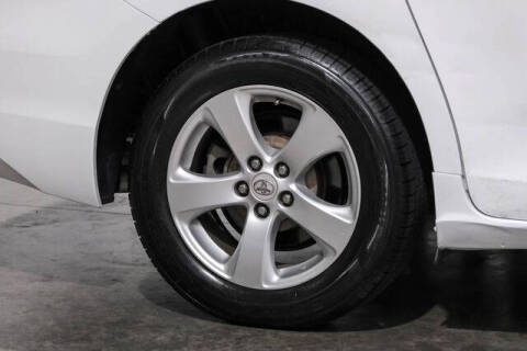 2011 Toyota Sienna LE 8-Passenger