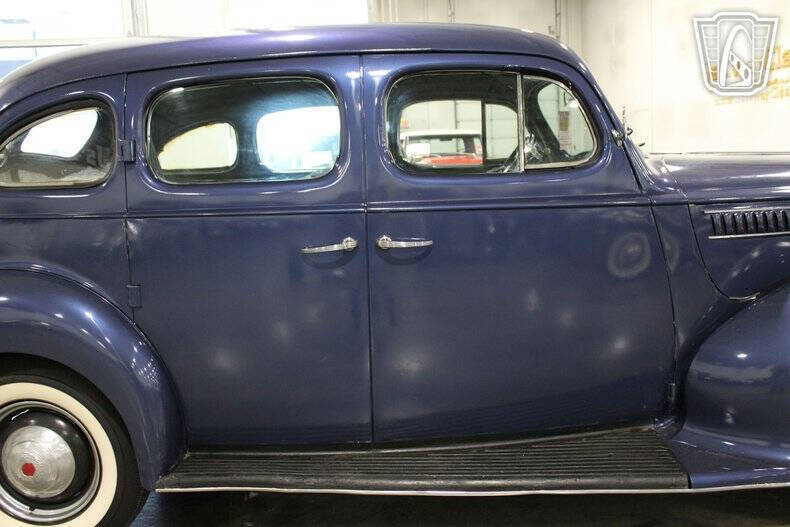 1939 Packard Six