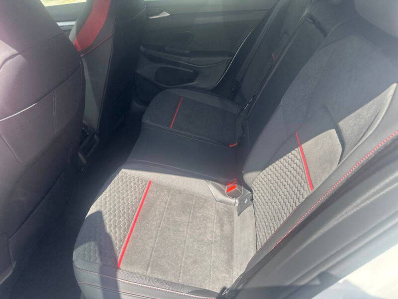 2026 Volkswagen Golf GTI SE