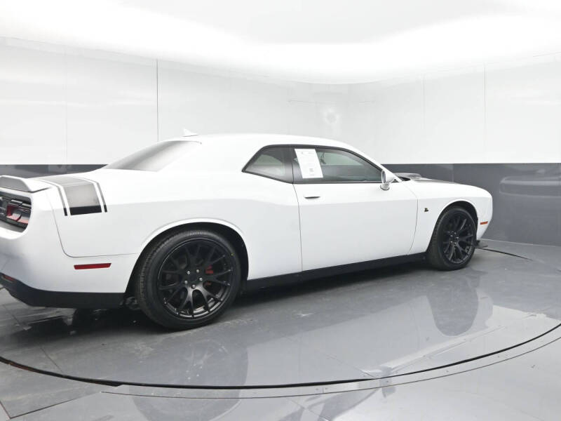 2017 Dodge Challenger R/T Plus