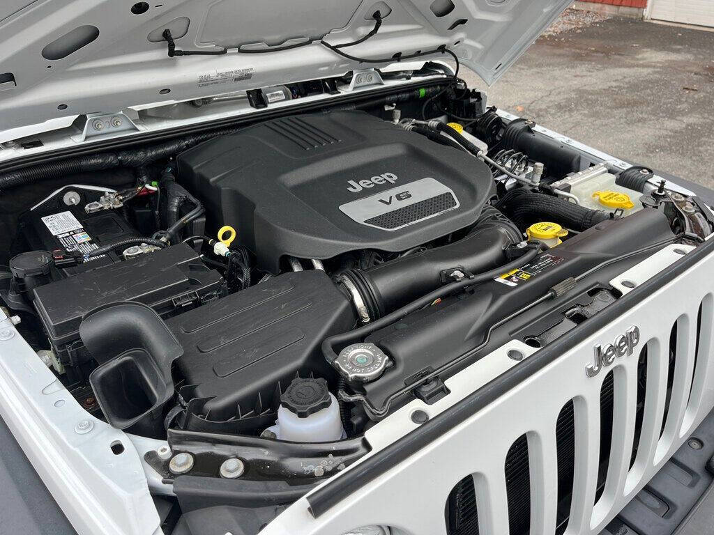 2017 Jeep Wrangler 48
