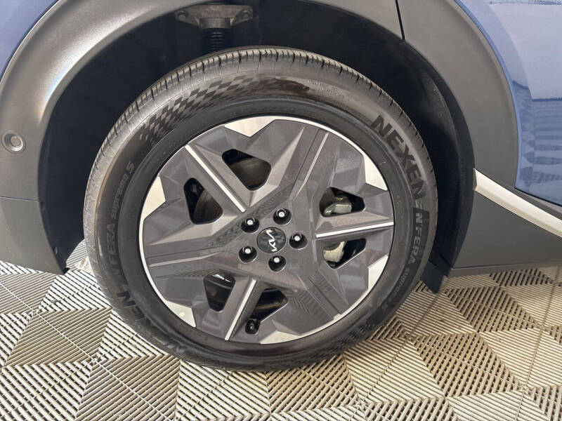 2025 Kia EV6 Light Long Range