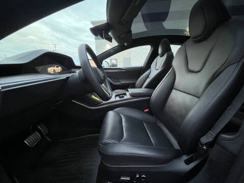 2023 Tesla Model S Standard Range