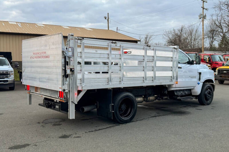 2024 Chevrolet Silverado 5500HD