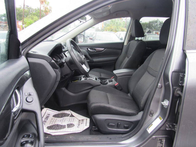 2018 Nissan Rogue S