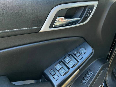 2017 GMC Yukon XL Denali