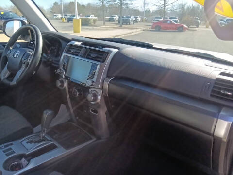 2023 Toyota 4Runner SR5