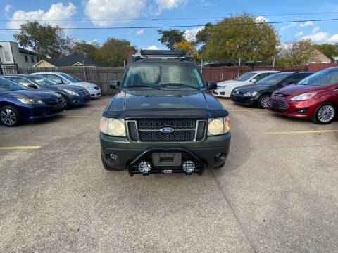 2004 Ford Explorer Sport Trac XLS