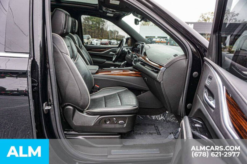 2022 Cadillac Escalade Premium Luxury