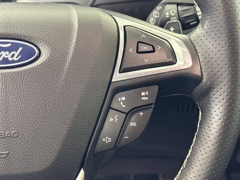 2022 Ford Edge ST