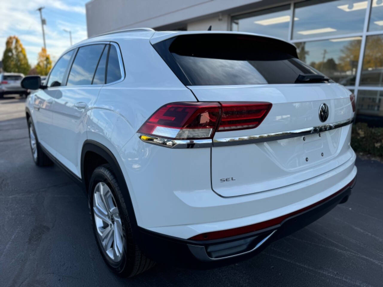 2020 Volkswagen Atlas Cross Sport for sale at Opus Motorcars in Utica, MI