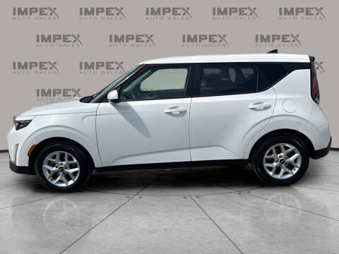 2024 Kia Soul LX