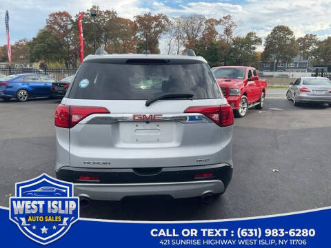 2017 GMC Acadia SLE-2