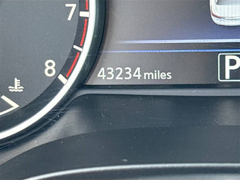 2021 Nissan Maxima 3.5 Platinum