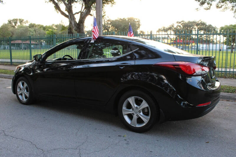 2016 Hyundai Elantra Value Edition photo 11