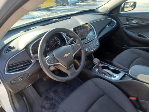 2025 Chevrolet Malibu RS