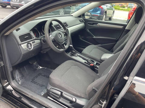 2016 Volkswagen Passat 1.8T S