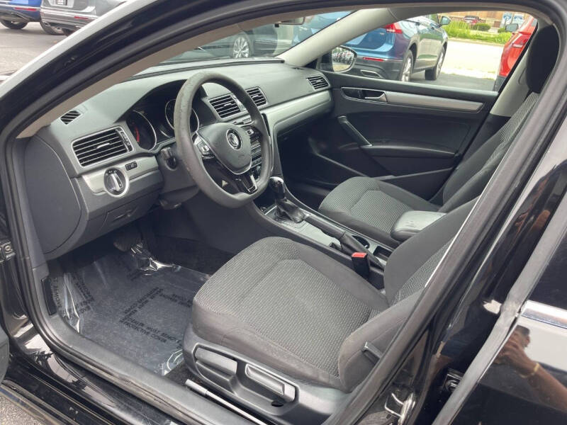 2016 Volkswagen Passat 1.8T S