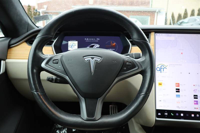 2020 Tesla Model S Performance