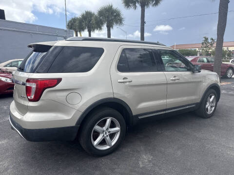 2017 Ford Explorer XLT