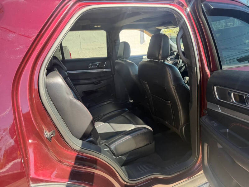 2019 Ford Explorer Sport