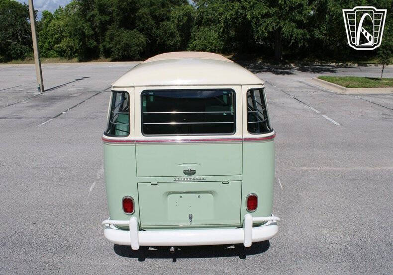 1974 Volkswagen Samba