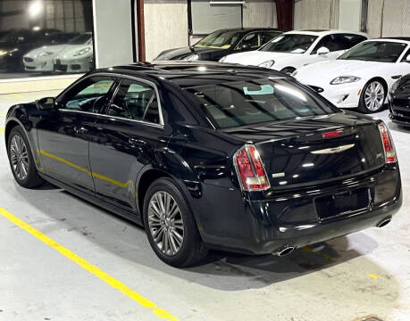 2014 Chrysler 300 C John Varvatos Limited Edition