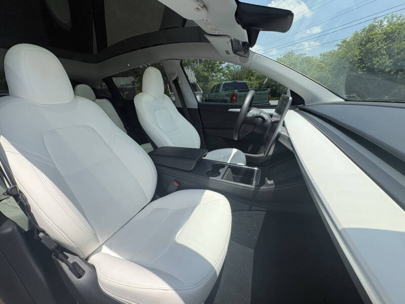 2023 Tesla Model Y Long Range