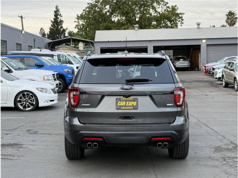 2018 Ford Explorer Sport