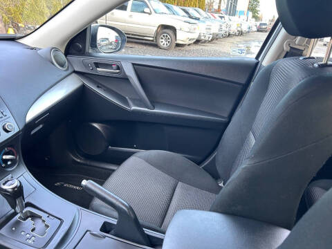 2012 Mazda MAZDA3 i Touring