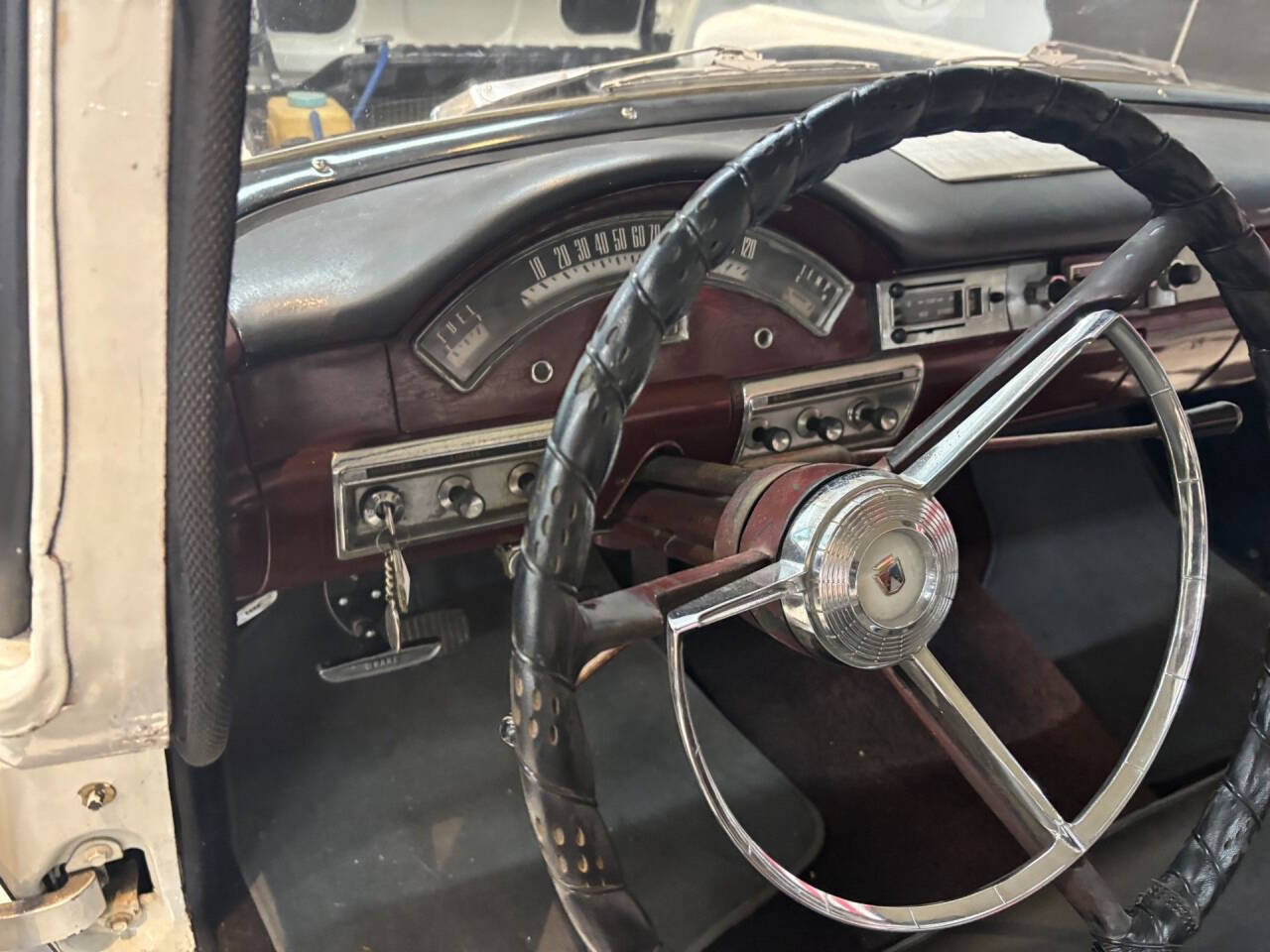 1957 Ford Ranchero 35
