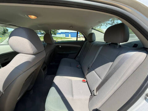 2012 Chevrolet Malibu LS