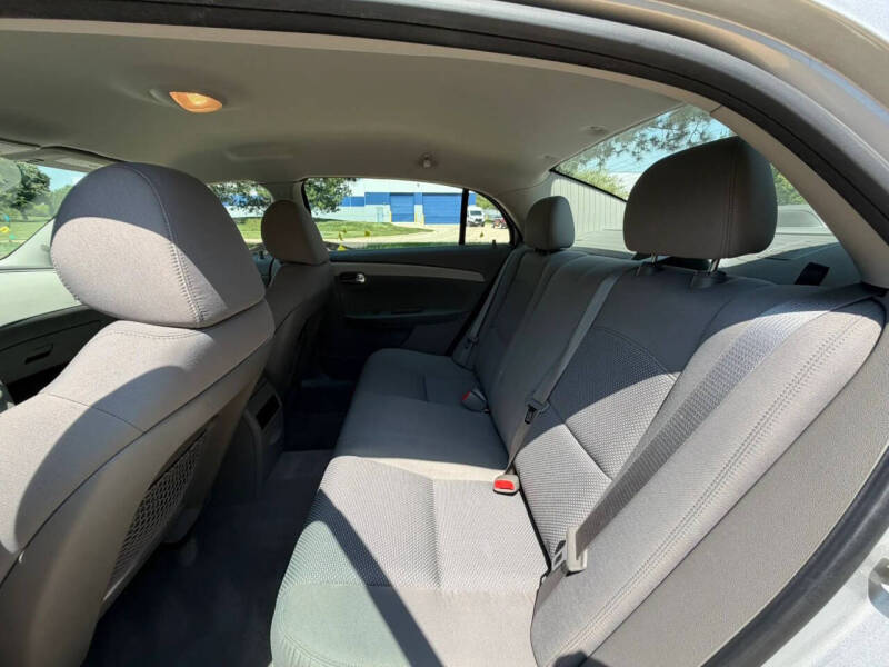 2012 Chevrolet Malibu LS