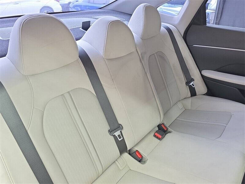 2022 Hyundai Sonata Hybrid SEL