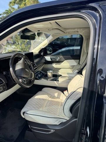 2019 Lincoln Navigator Black Label