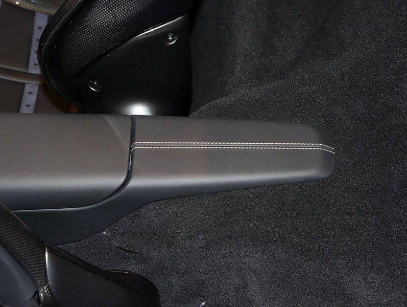 2025 Ferrari 296 GTS