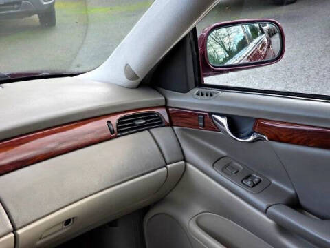 2002 Cadillac DeVille