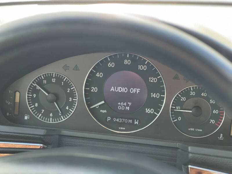 2003 Mercedes-Benz E-Class E 320