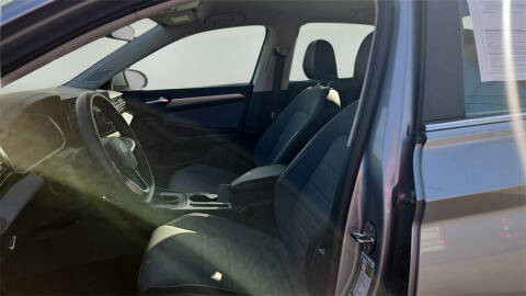 2025 Volkswagen Jetta SE