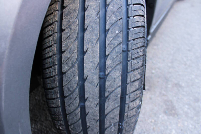 2014 Ford C-MAX Hybrid SE