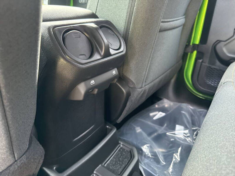 2025 Jeep Wrangler Sport S 4xe