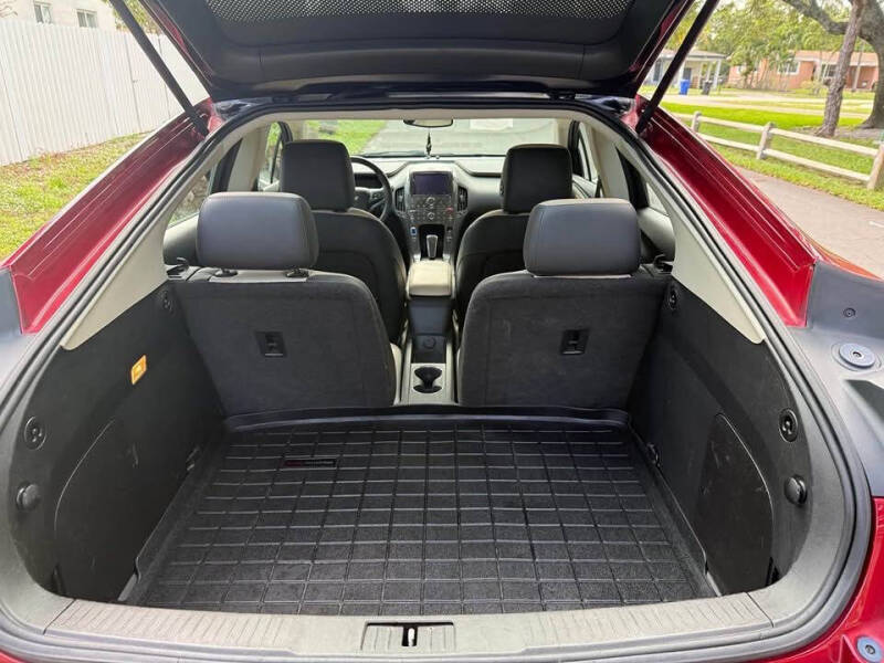 2011 Chevrolet Volt Premium